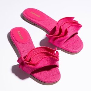 NEW Larroude Ivy Ruffle Slip On Mule Flat SANDALS Pink Raffia Size 9